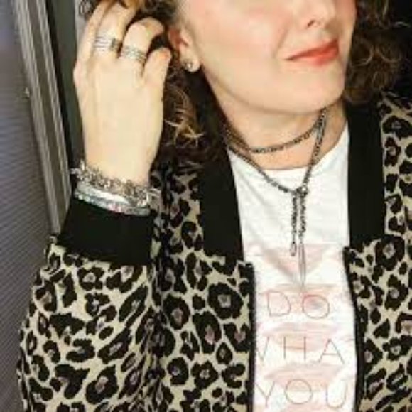 Stella & Dot Zoe Lariat Necklace - Gold - Picture 4 of 4